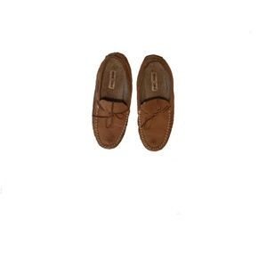 Minnetonka moccasins